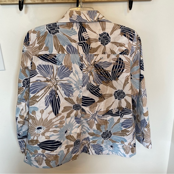 Westbound Womens 3/4 sleeve Open Front Jacket Blazer White Blue Tropical Print M - Picture 6 of 8